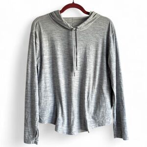 Old Navy Active Lightweight Hoodie with Pockets Size M